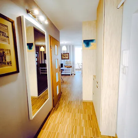 Fishmarkt & Parking Гданьск